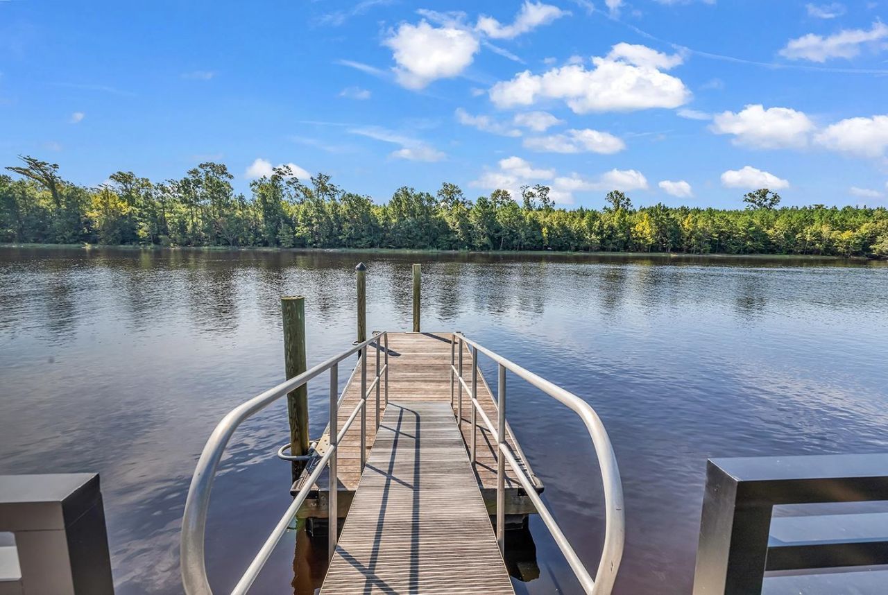 454 Harbour View Dr. Photo 15