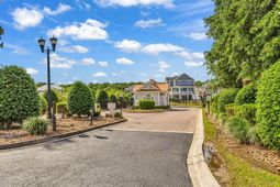 454 Harbour View Dr. photo 4