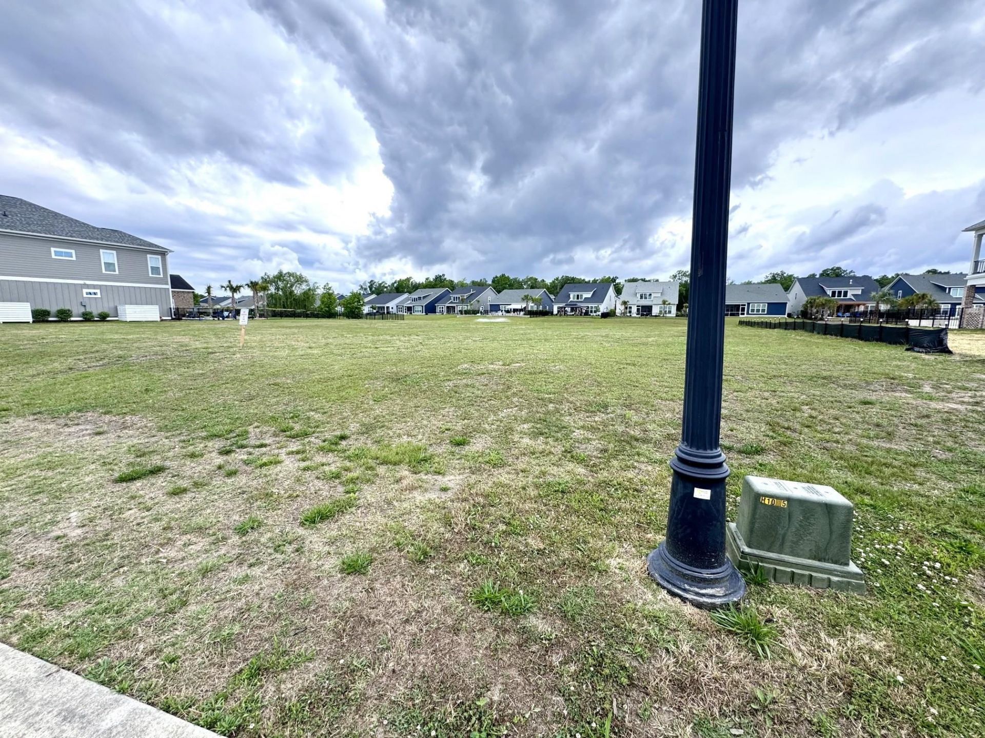 454 Harbour View Dr. Photo 7