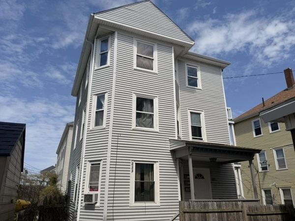 233 Eagle St, Fall River, MA 02721