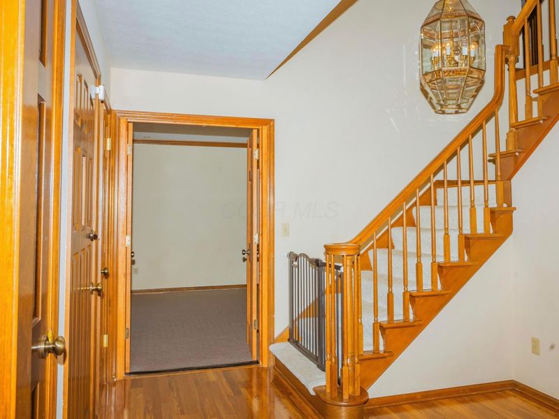 622 Brice Road , Reynoldsburg, OH 43068 Photo 7