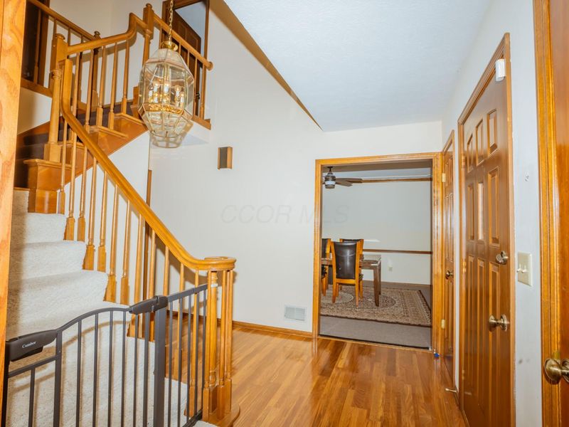 622 Brice Road , Reynoldsburg, OH 43068 Photo 8