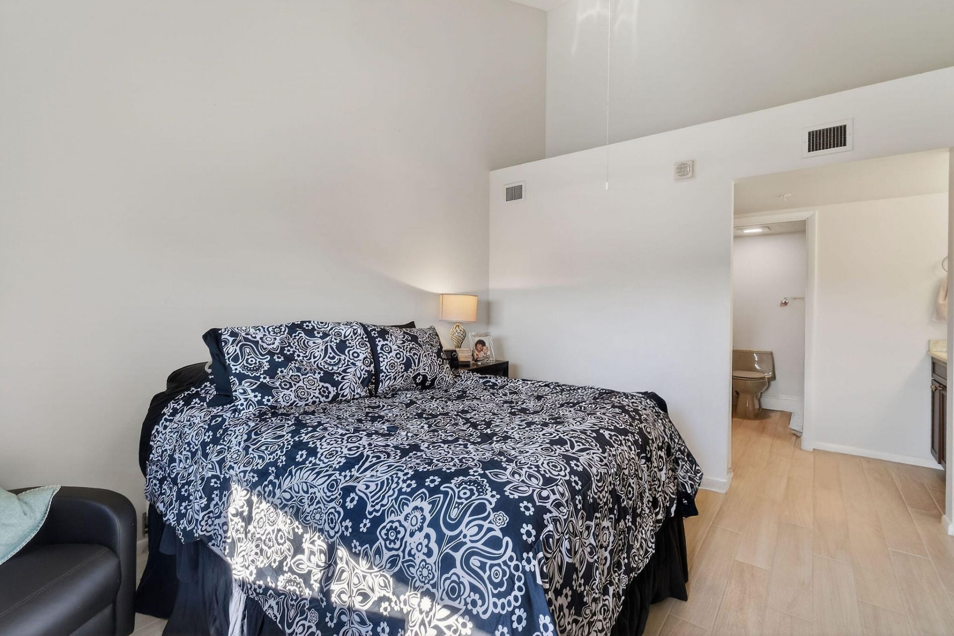 701 Seafarer Circle, Unit 504, Jupiter, FL 33477 Photo