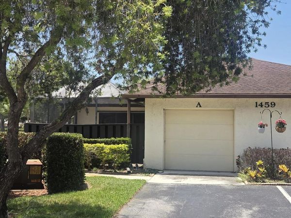 1459 Captains Walk Walk, Unit 31, Fort Pierce, FL 34950
