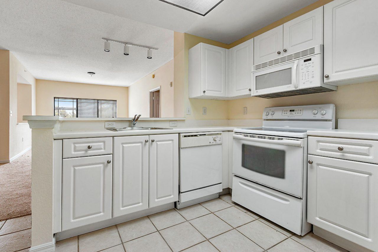 2917 Tuscany Court, Unit 116, Palm Beach Gardens, FL 33410 Photo