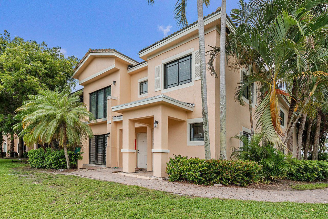 2917 Tuscany Court, Unit 116, Palm Beach Gardens, FL 33410 Photo
