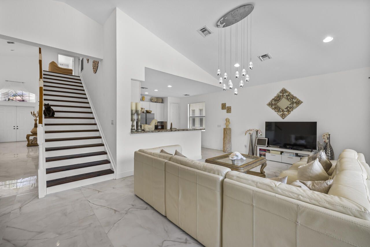 5040 SE Graham Drive, Stuart, FL 34997 Photo