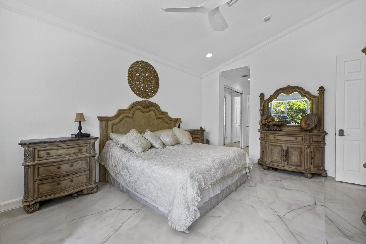 5040 SE Graham Drive, Stuart, FL 34997 Photo