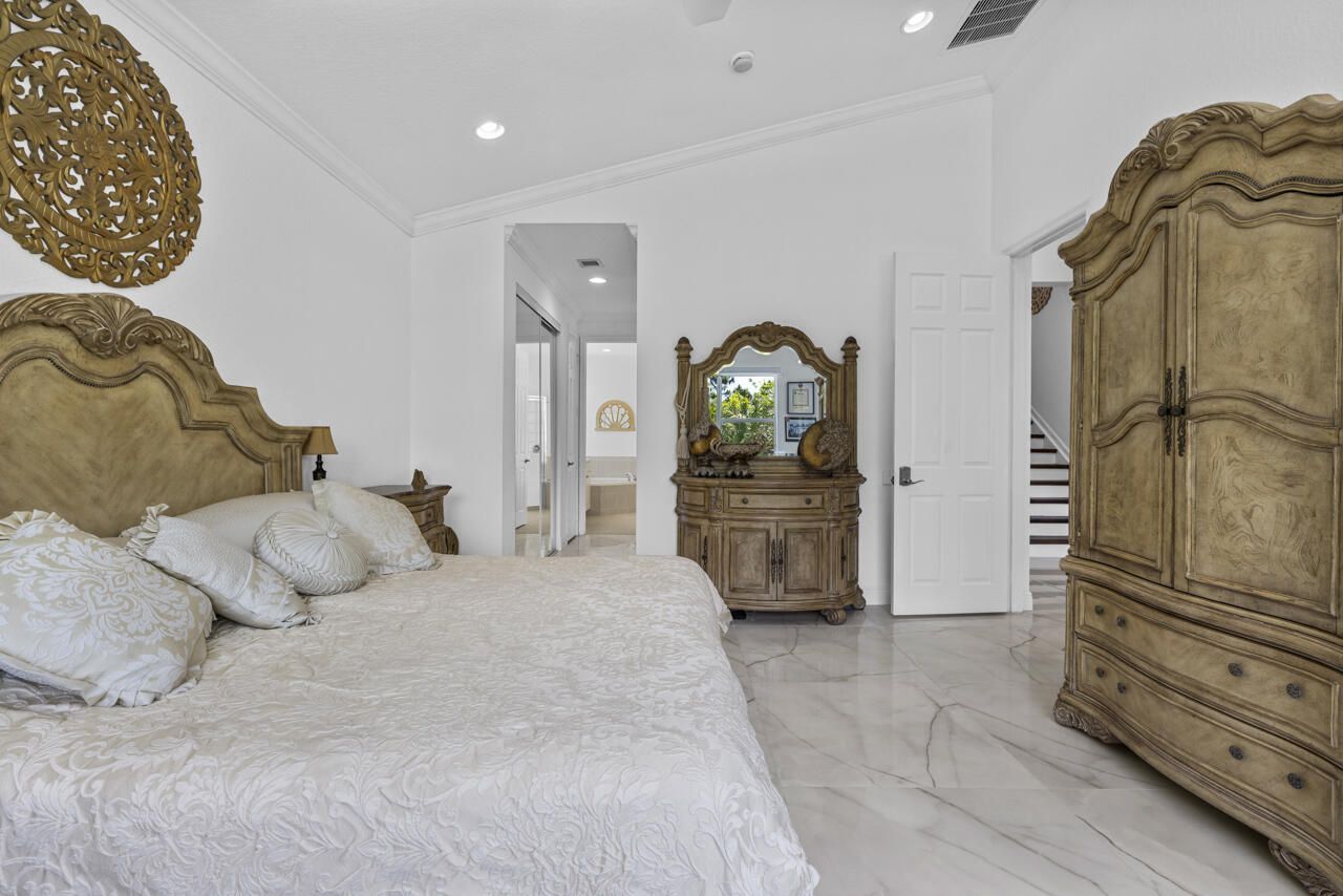 5040 SE Graham Drive, Stuart, FL 34997 Photo
