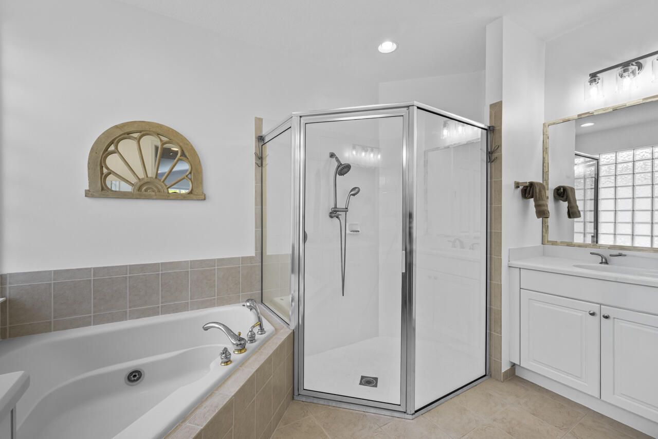5040 SE Graham Drive, Stuart, FL 34997 Photo