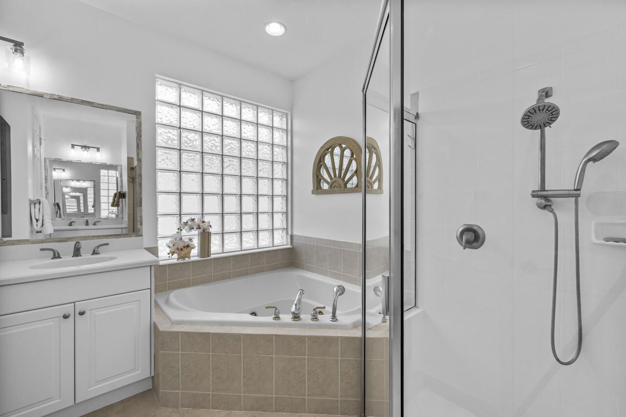5040 SE Graham Drive, Stuart, FL 34997 Photo