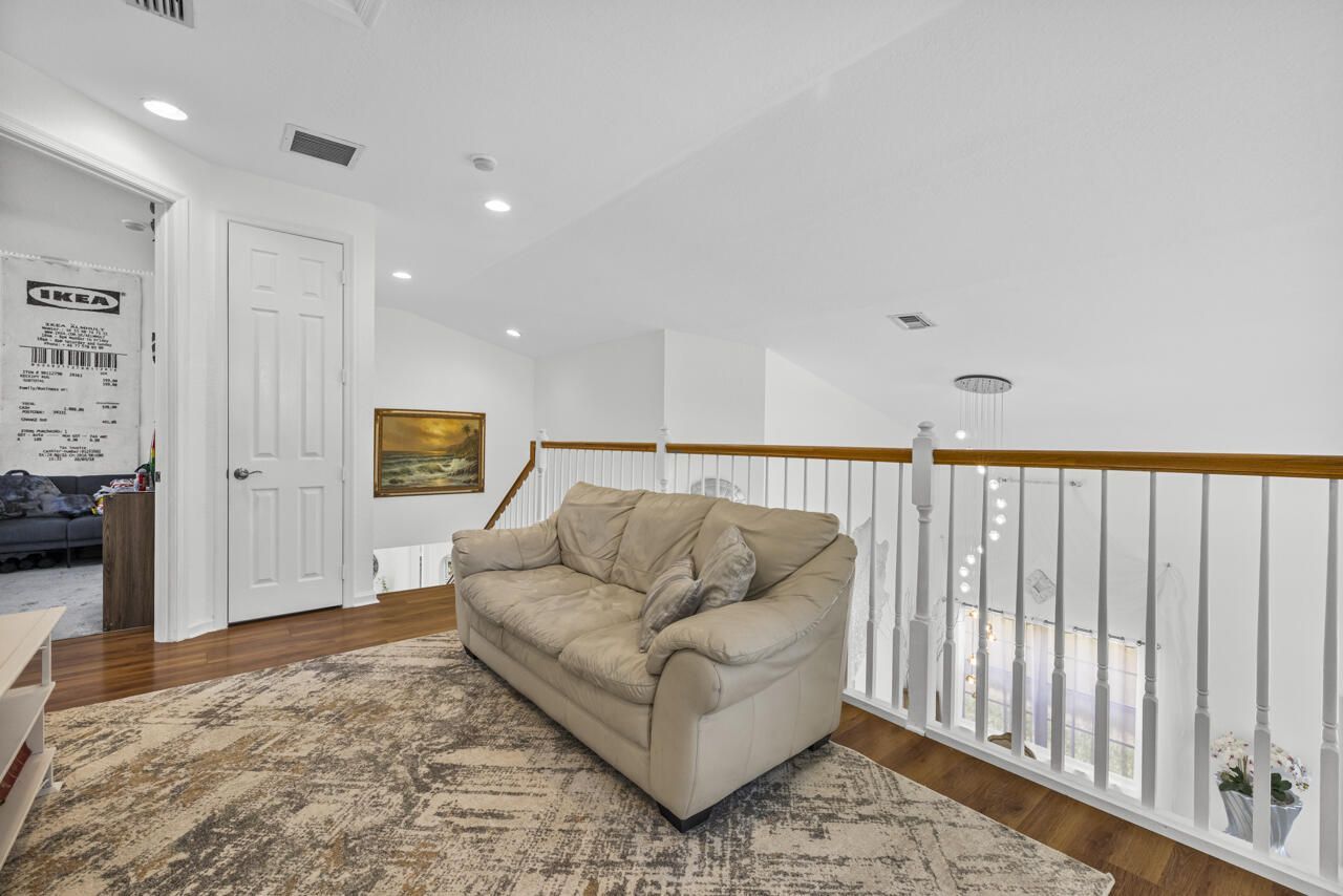 5040 SE Graham Drive, Stuart, FL 34997 Photo