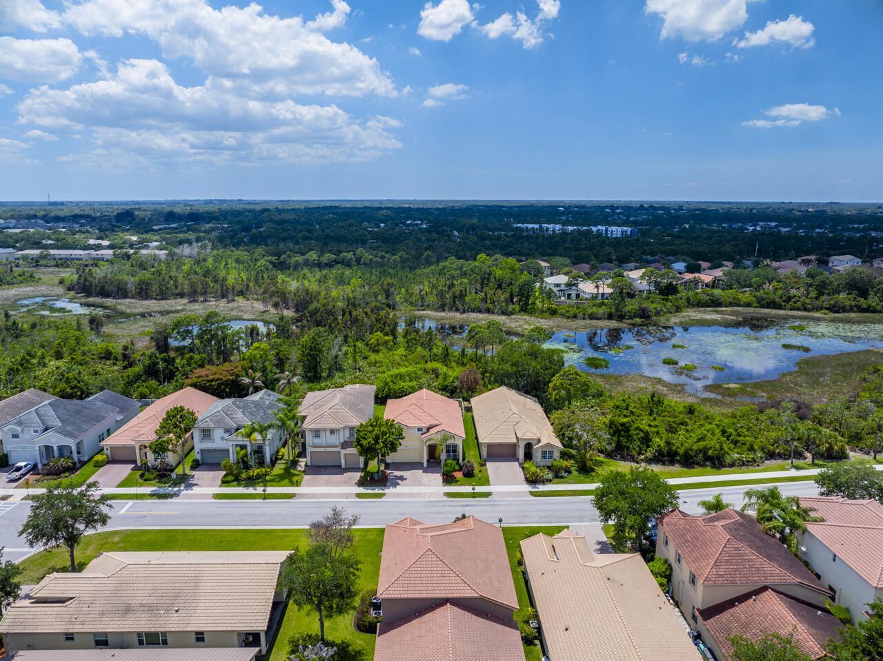 5040 SE Graham Drive, Stuart, FL 34997 Photo