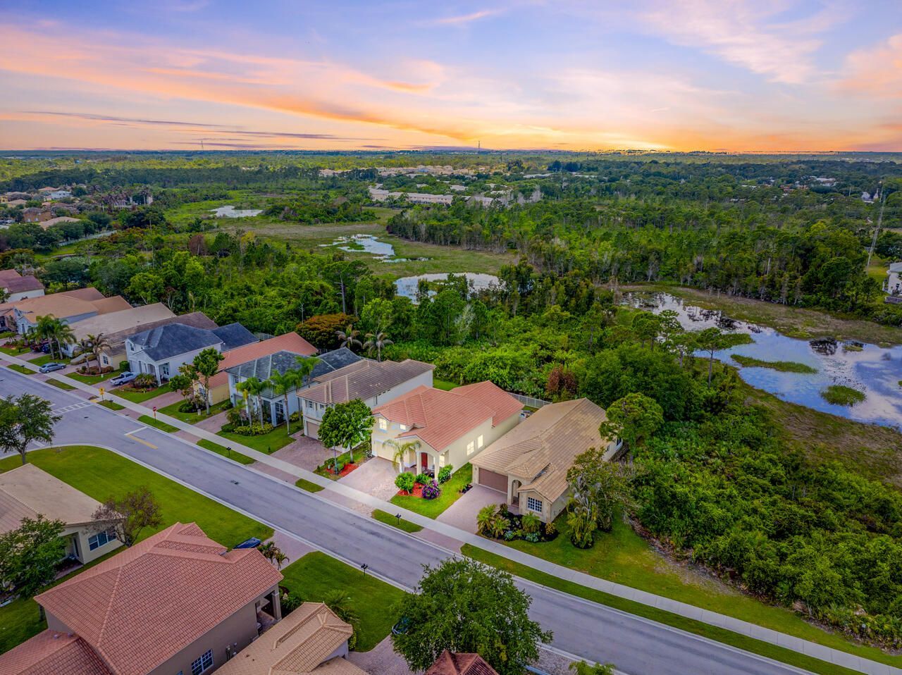 5040 SE Graham Drive, Stuart, FL 34997 Photo