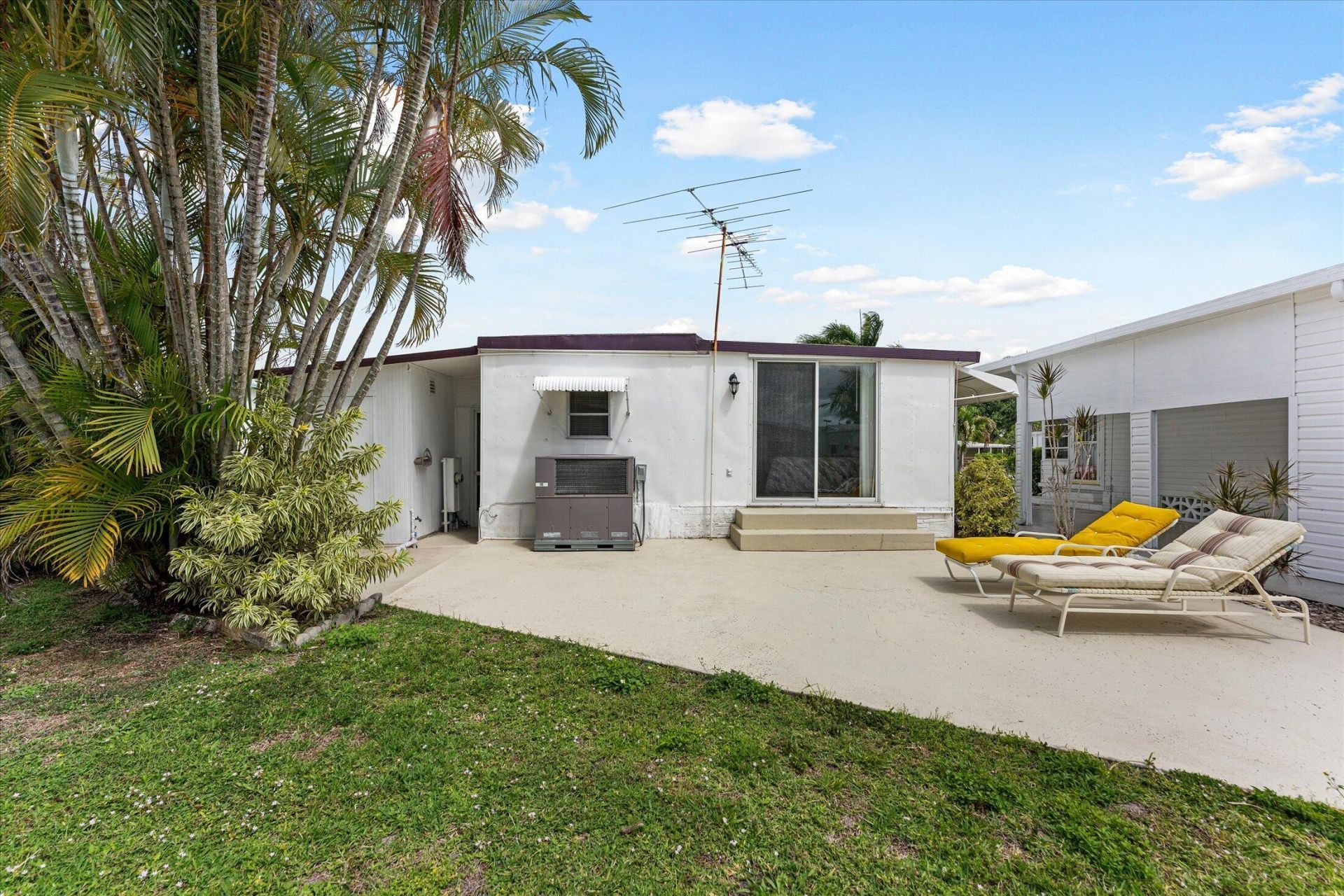 8630 SW 21st Court, Davie, FL 33324 Photo