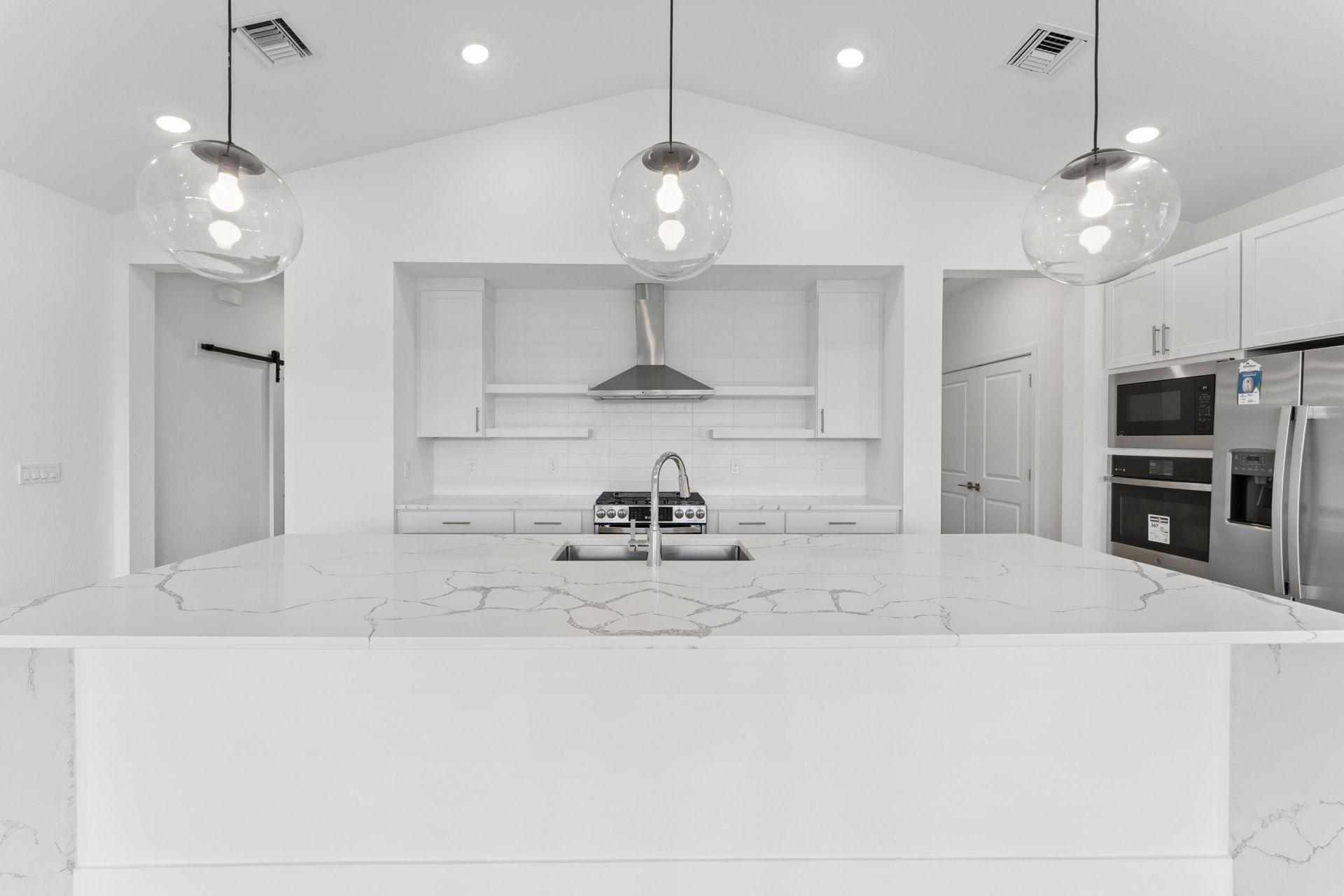 10080 NW Field Flower Trail, Port Saint Lucie, FL 34987 Photo