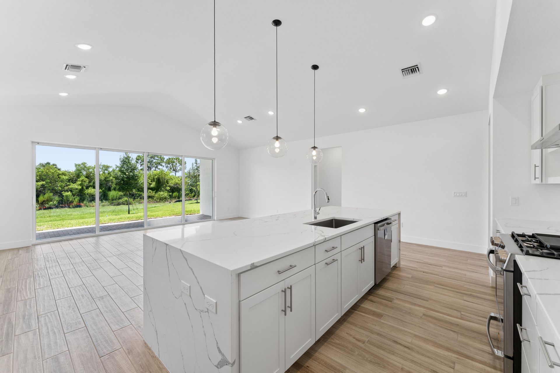 10080 NW Field Flower Trail, Port Saint Lucie, FL 34987 Photo