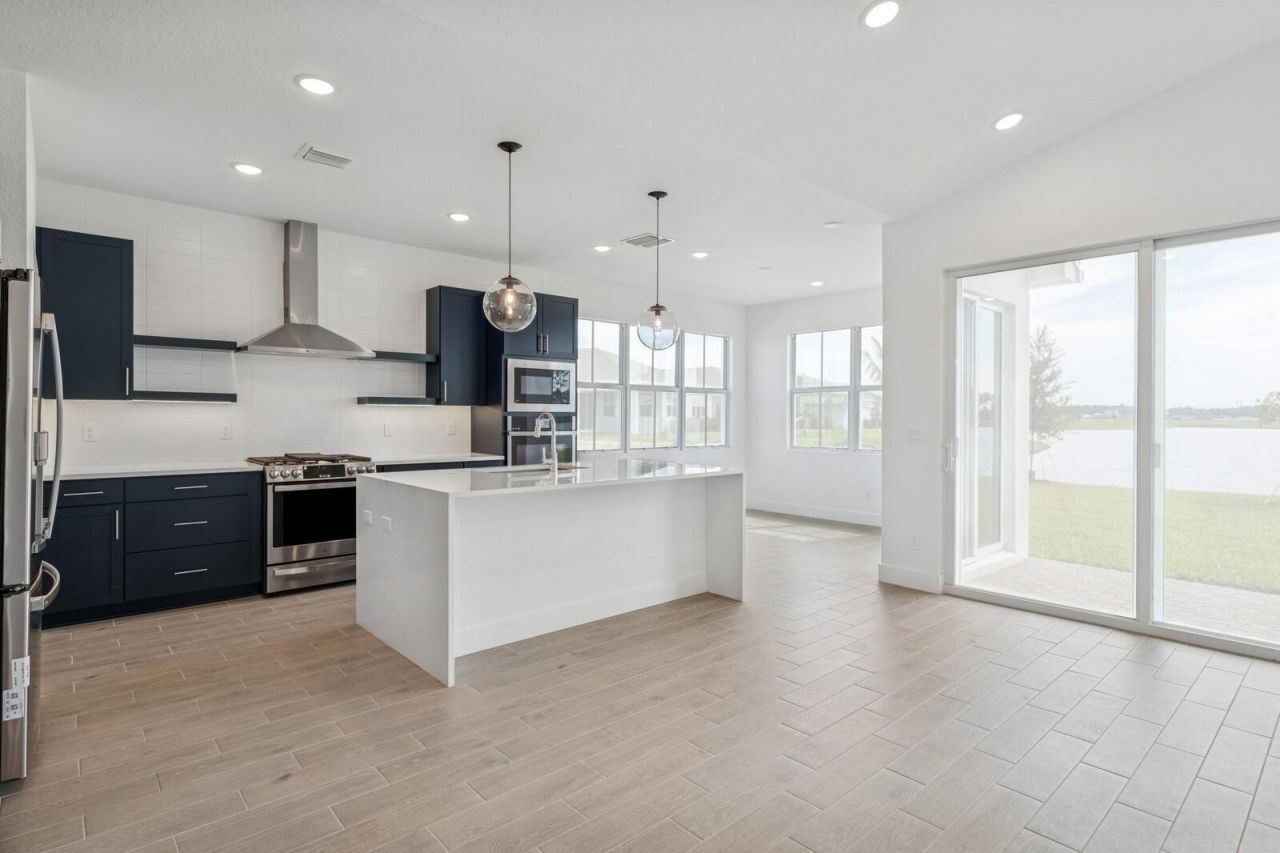 10128 NW Field Flower Trail, Port Saint Lucie, FL 34987 Photo