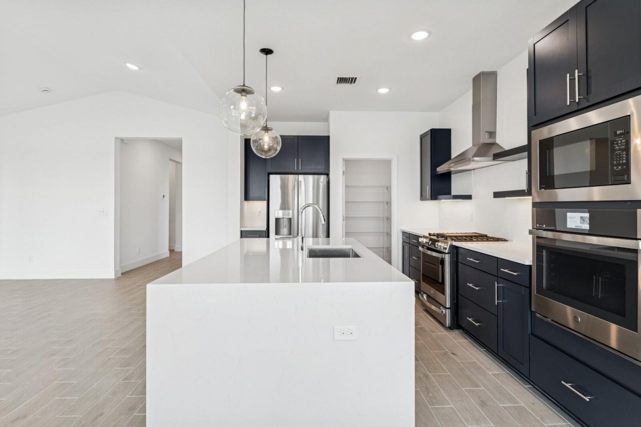 10128 NW Field Flower Trail, Port Saint Lucie, FL 34987 Photo