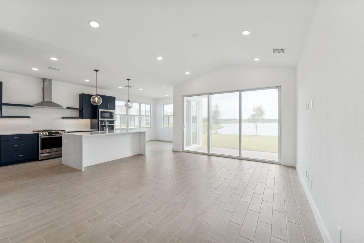 10128 NW Field Flower Trail, Port Saint Lucie, FL 34987 Photo
