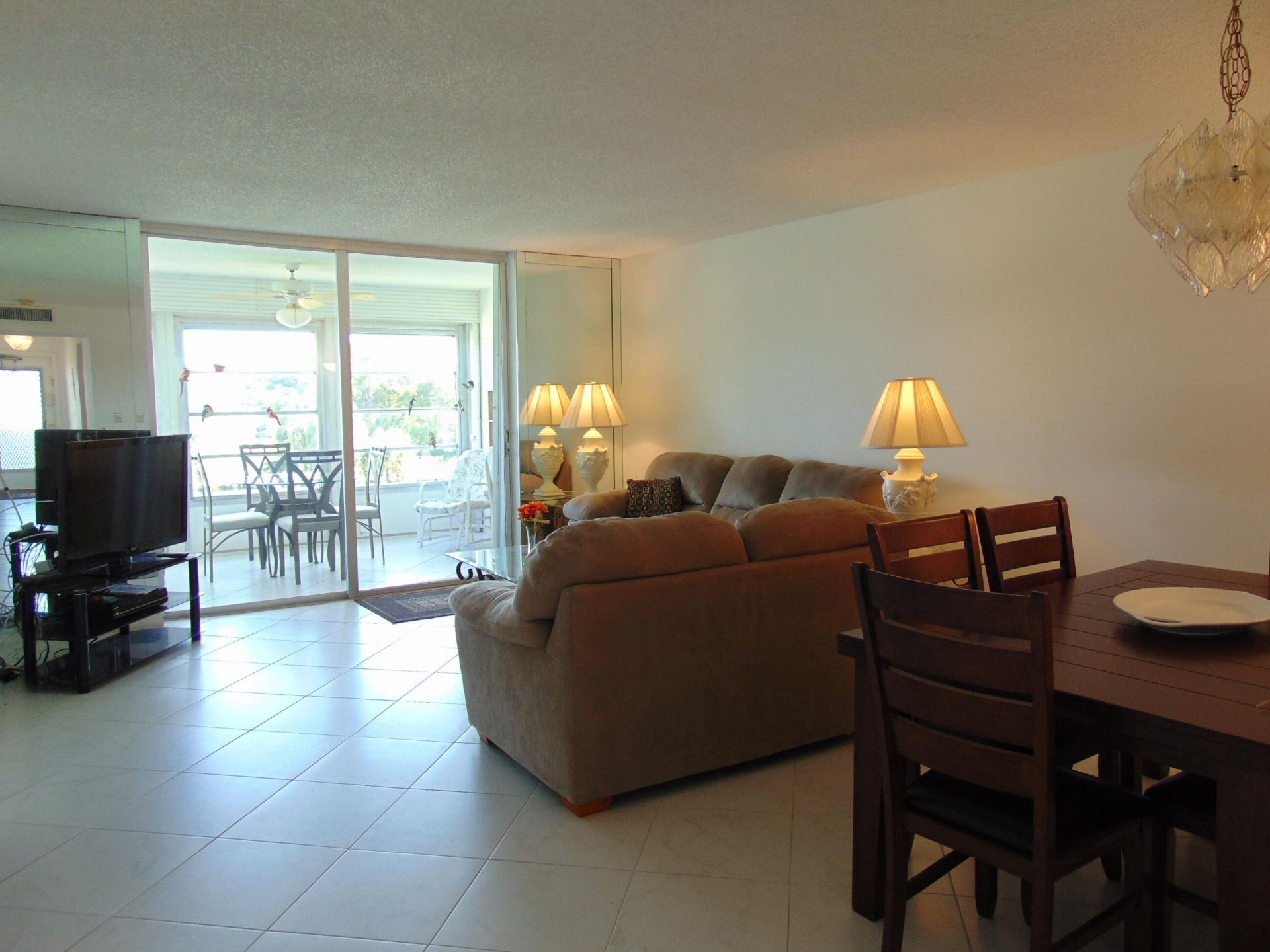 7640 NW 18th Street, Unit 401, Margate, FL 33063 Photo