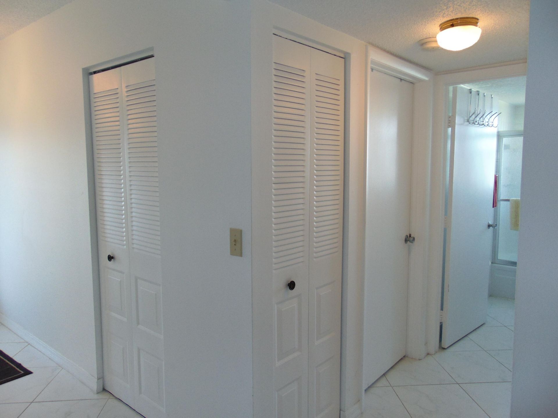 7640 NW 18th Street, Unit 401, Margate, FL 33063 Photo
