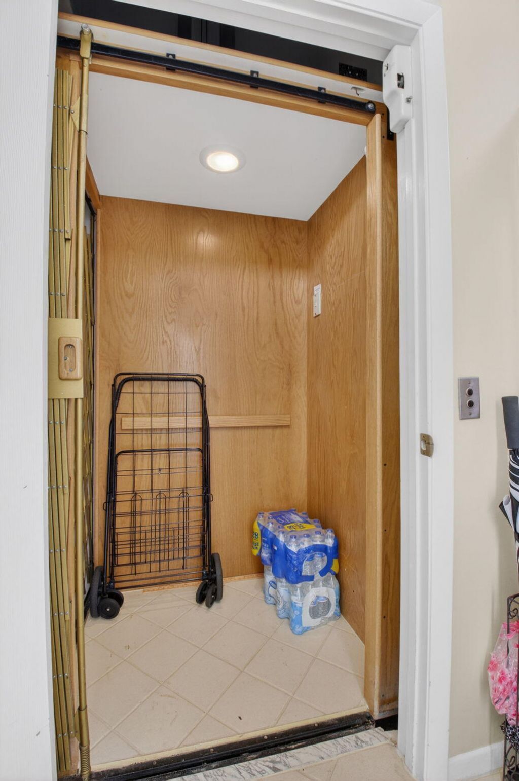 5235 Europa Drive, Unit Apt L, Boynton Beach, FL 33437 Photo