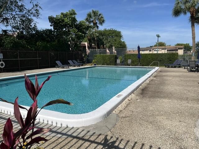 54 Matador Lane, Davie, FL 33324 Photo