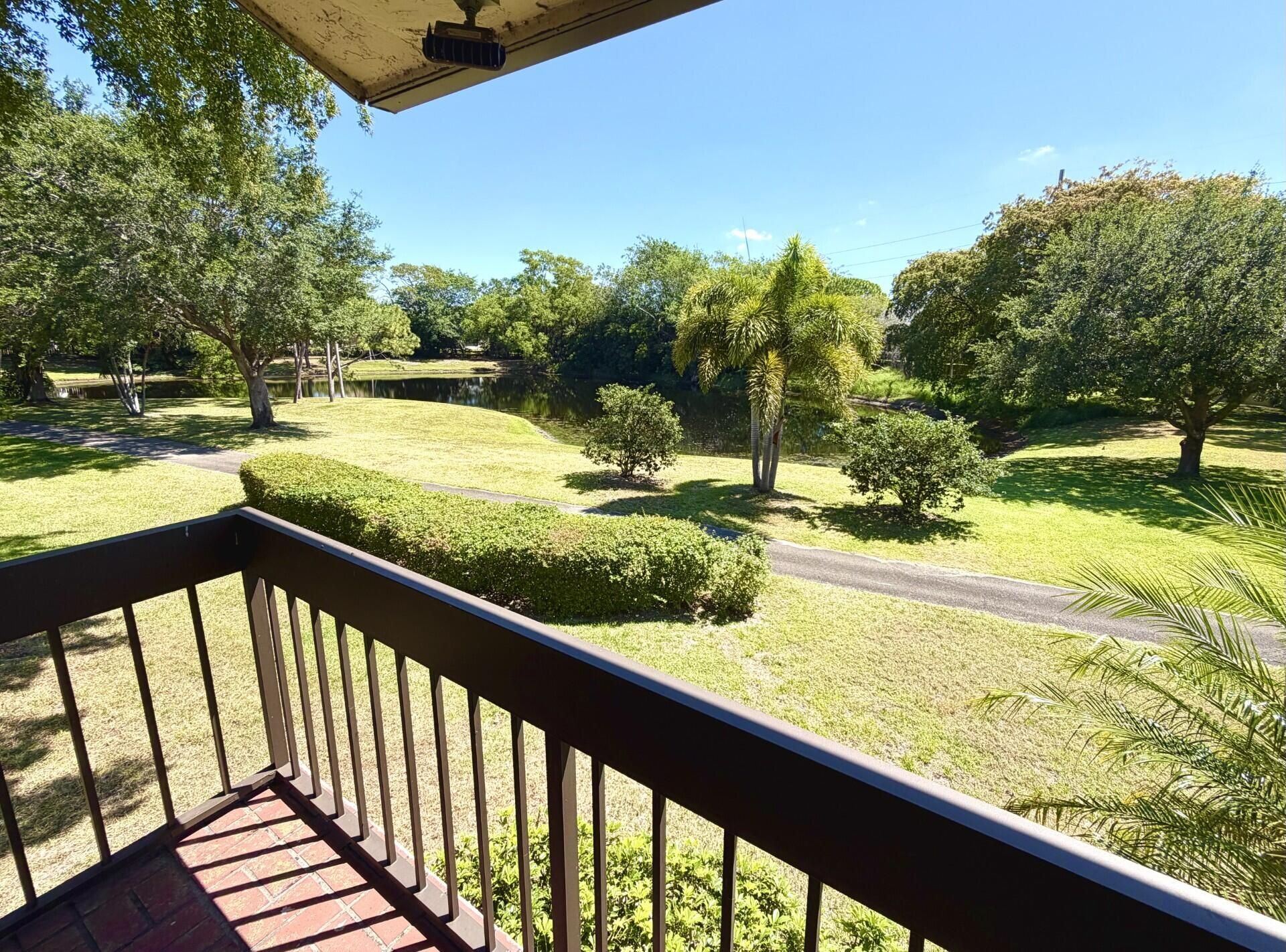 5055 Oakhill Lane, Unit 221, Delray Beach, FL 33484 Photo