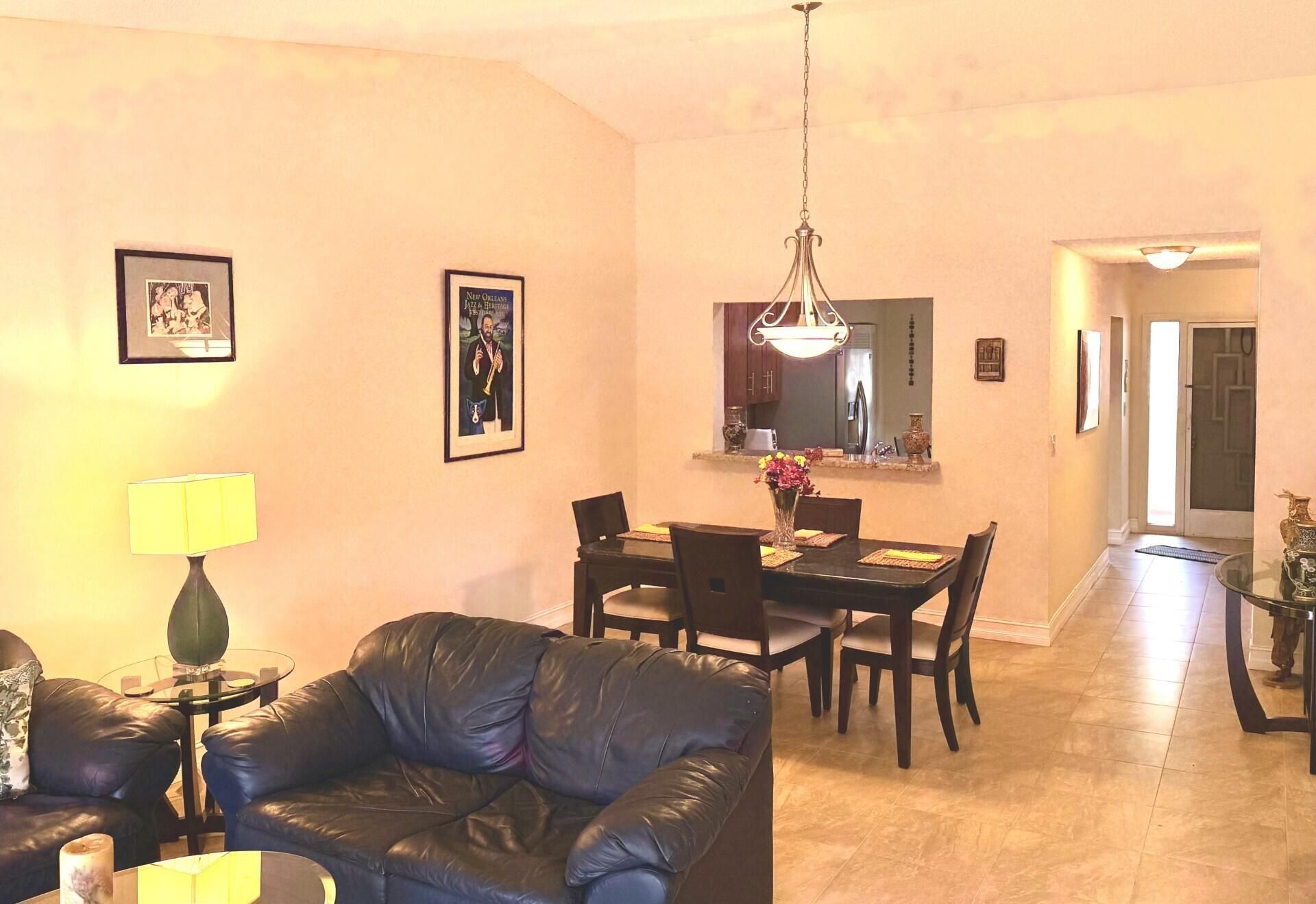 5055 Oakhill Lane, Unit 221, Delray Beach, FL 33484 Photo
