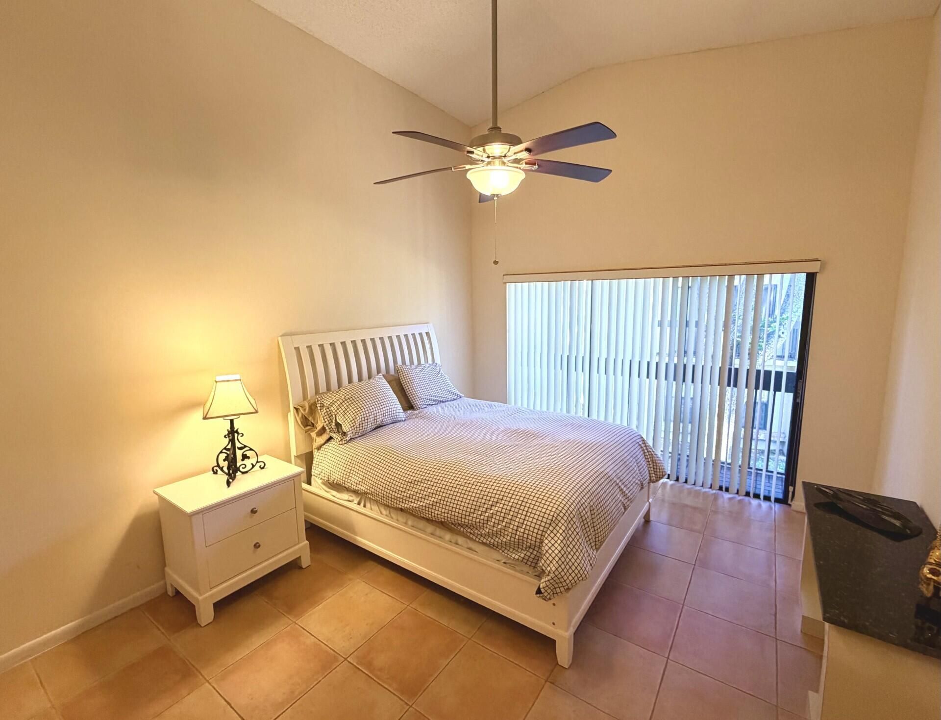 5055 Oakhill Lane, Unit 221, Delray Beach, FL 33484 Photo