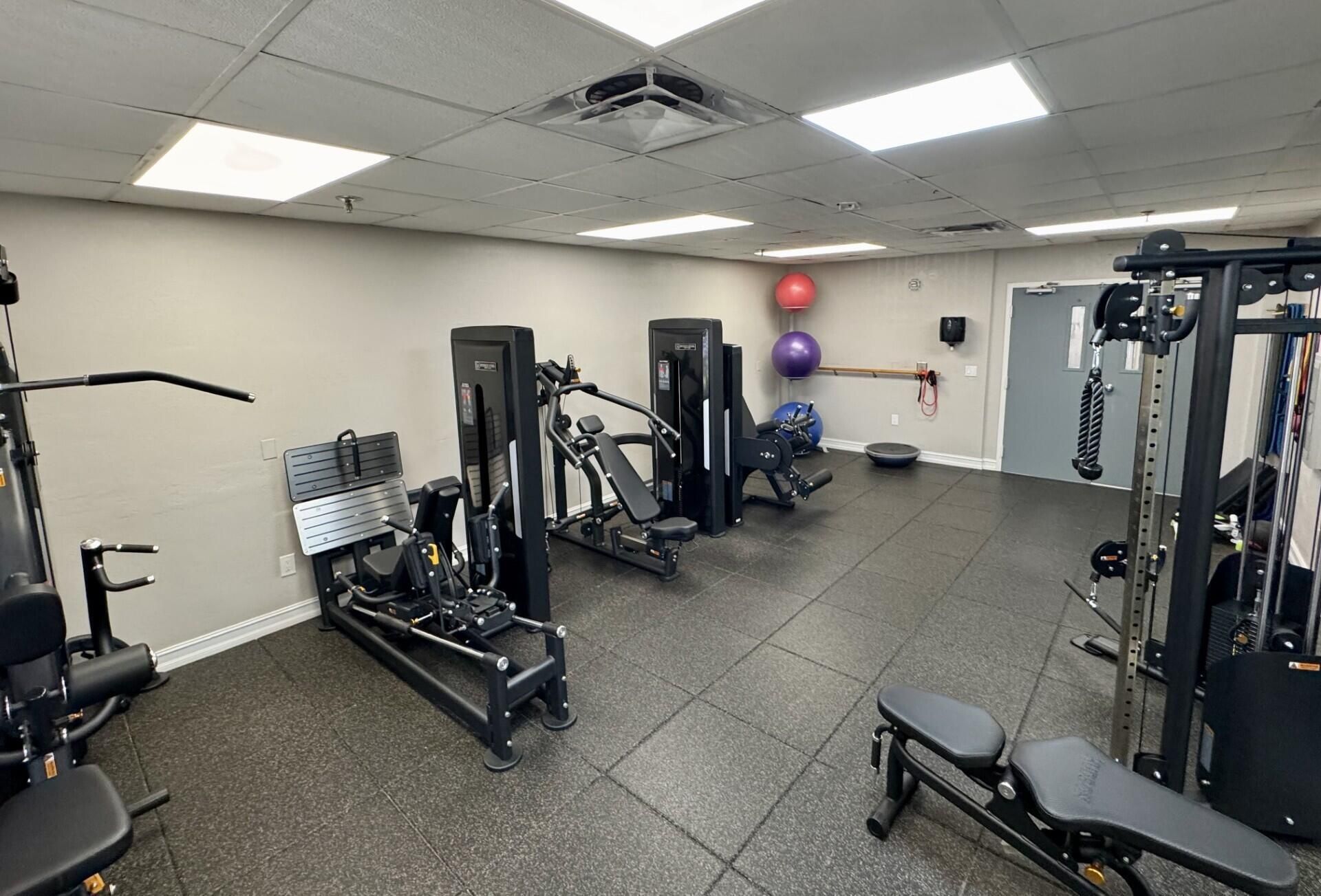 5055 Oakhill Lane, Unit 221, Delray Beach, FL 33484 Photo