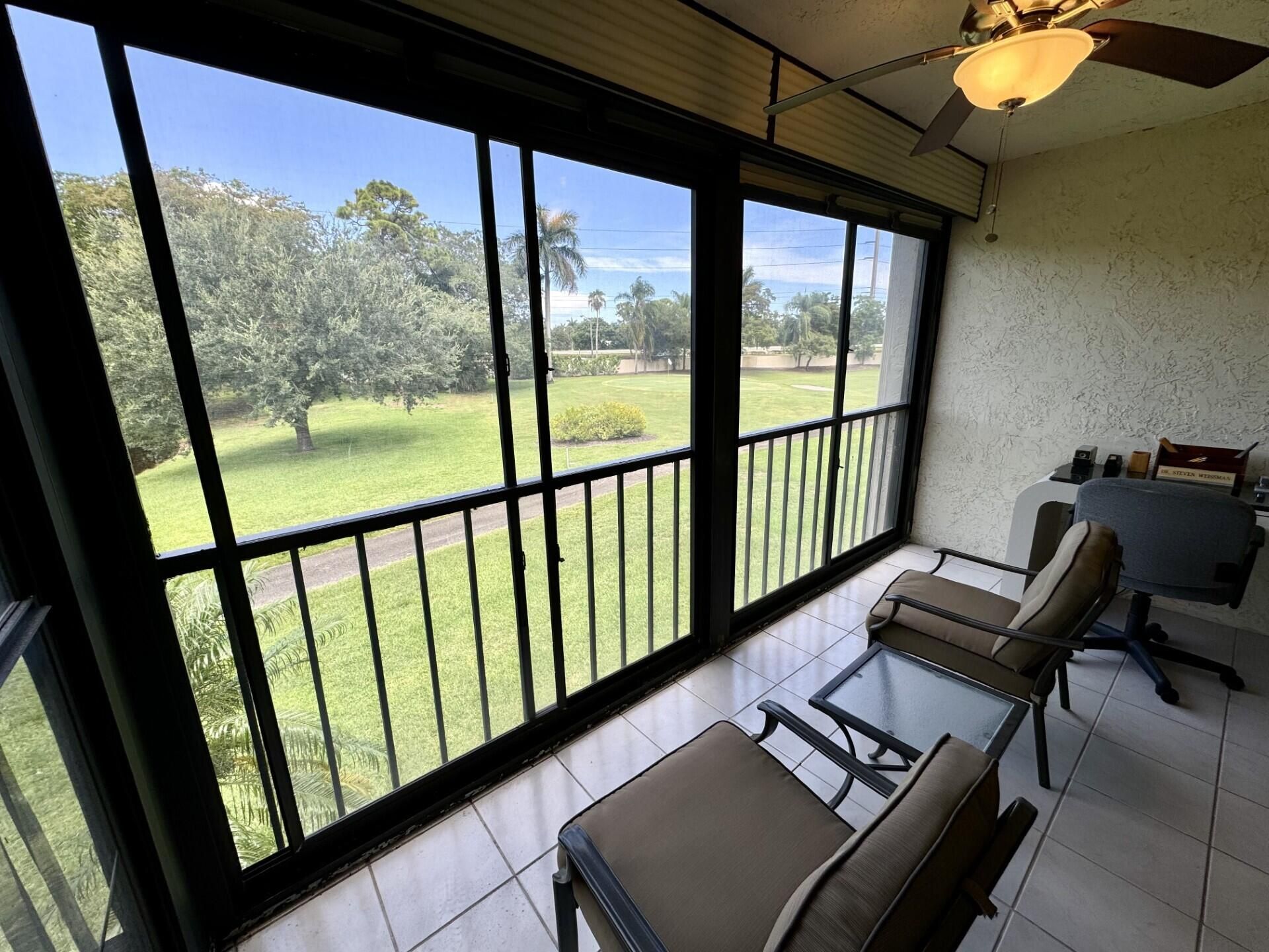 5055 Oakhill Lane, Unit 221, Delray Beach, FL 33484 Photo