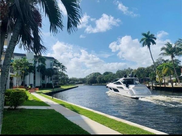 900 River Reach Drive, Unit 312, Fort Lauderdale, FL 33315