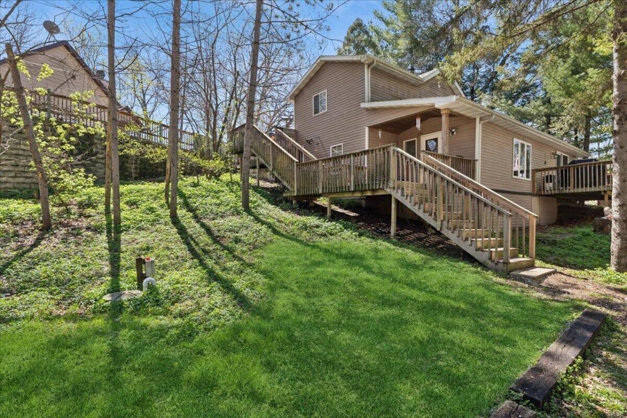 816 Maple St, Twin Lakes, WI 53181 Main Photo