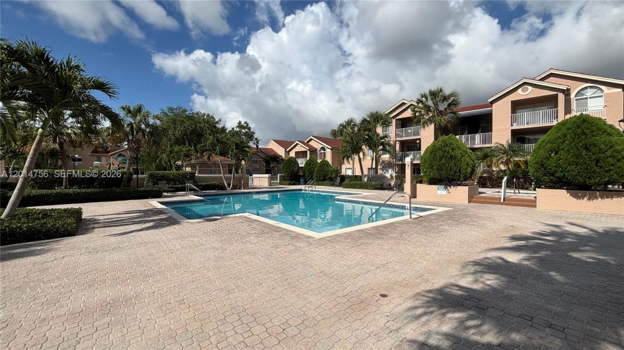 10420 SW 158th Ct , Unit 105, Miami, FL 33196 Photo