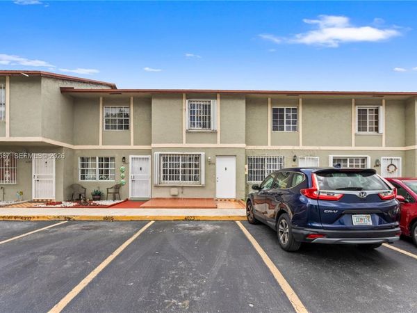 4079 W 9th Ln , Unit 74, Hialeah, FL 33012