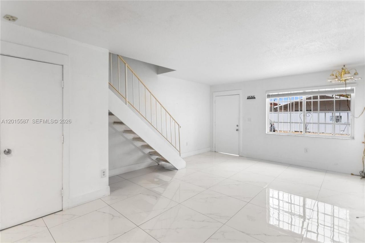 4079 W 9th Ln , Unit 74, Hialeah, FL 33012 Photo
