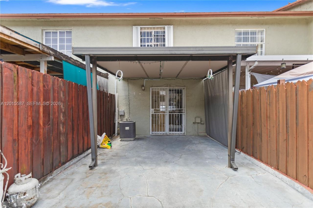4079 W 9th Ln , Unit 74, Hialeah, FL 33012 Photo