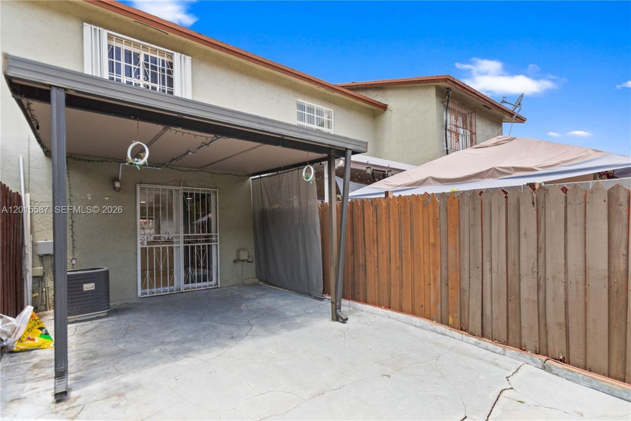 4079 W 9th Ln , Unit 74, Hialeah, FL 33012 Photo