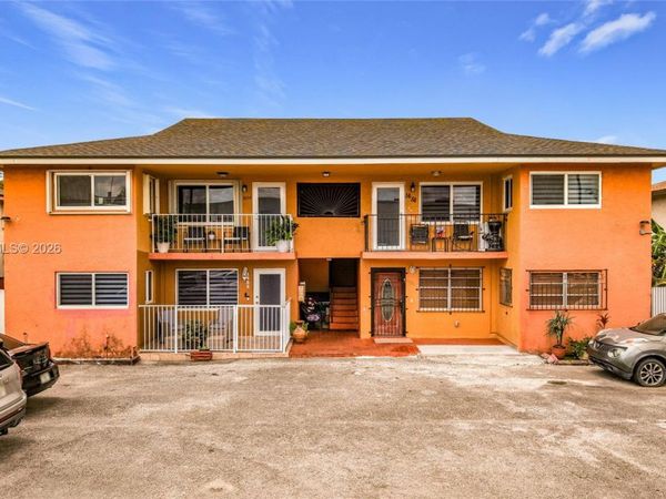 1652 W 42nd Pl , Unit 2, Hialeah, FL 33012