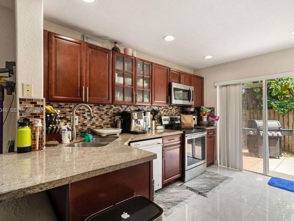 5605 NW 109th Ave , Unit 71, Doral, FL 33178