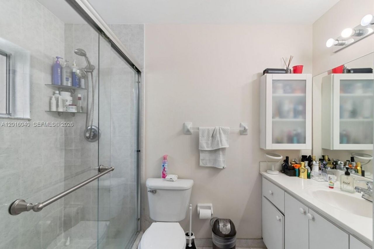 5605 NW 109th Ave , Unit 71, Doral, FL 33178 Photo