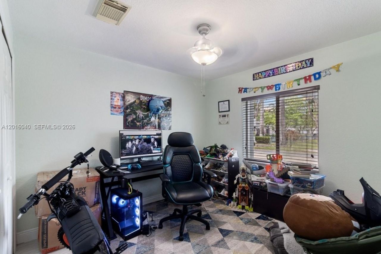 5605 NW 109th Ave , Unit 71, Doral, FL 33178 Photo