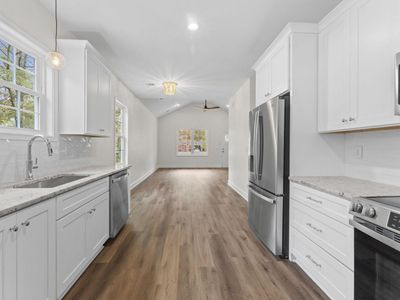 125 S East Avenue, Leesville, SC 29070