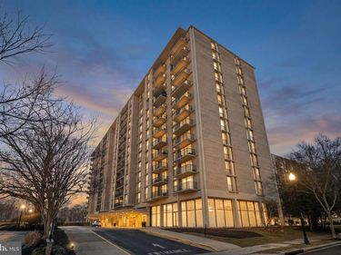4600 S FOUR MILE RUN DRIVE S , Unit 927, ARLINGTON, VA 22204