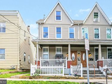 240 BOSLER , Unit B, LEMOYNE, PA 17043