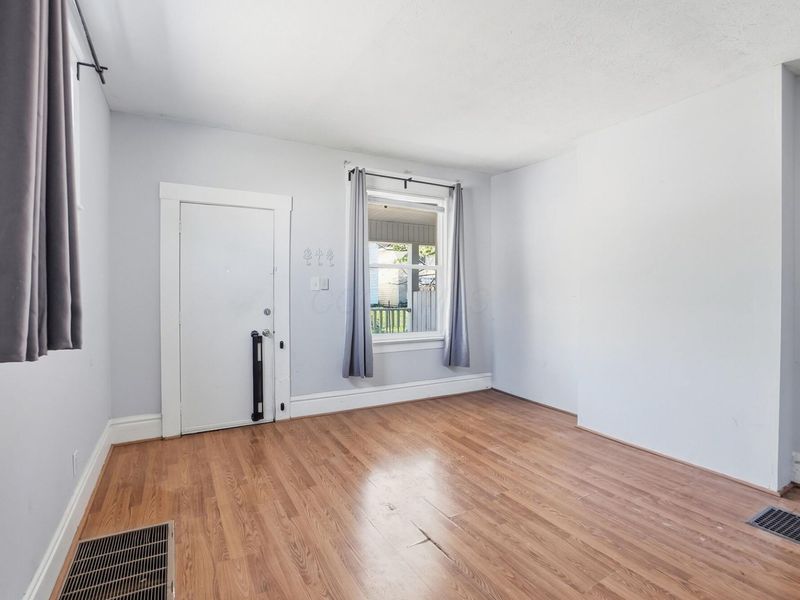 103-107 Clarendon Avenue , Columbus, OH 43223 Photo 7