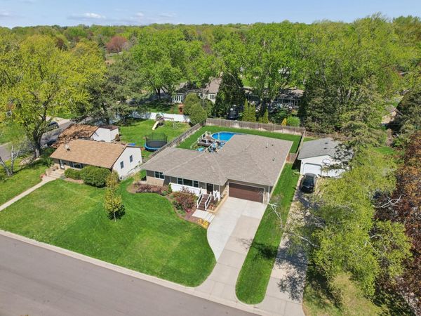 2505 W Armour Terrace, Saint Anthony, MN 55418