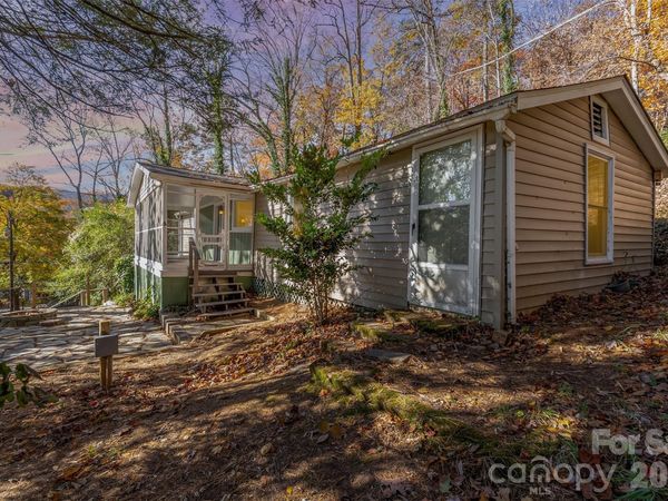 243 Boys Camp Road , Lake Lure, NC 28746
